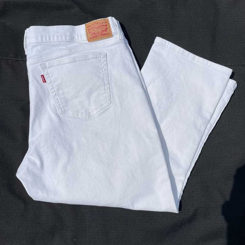 White Levi’s